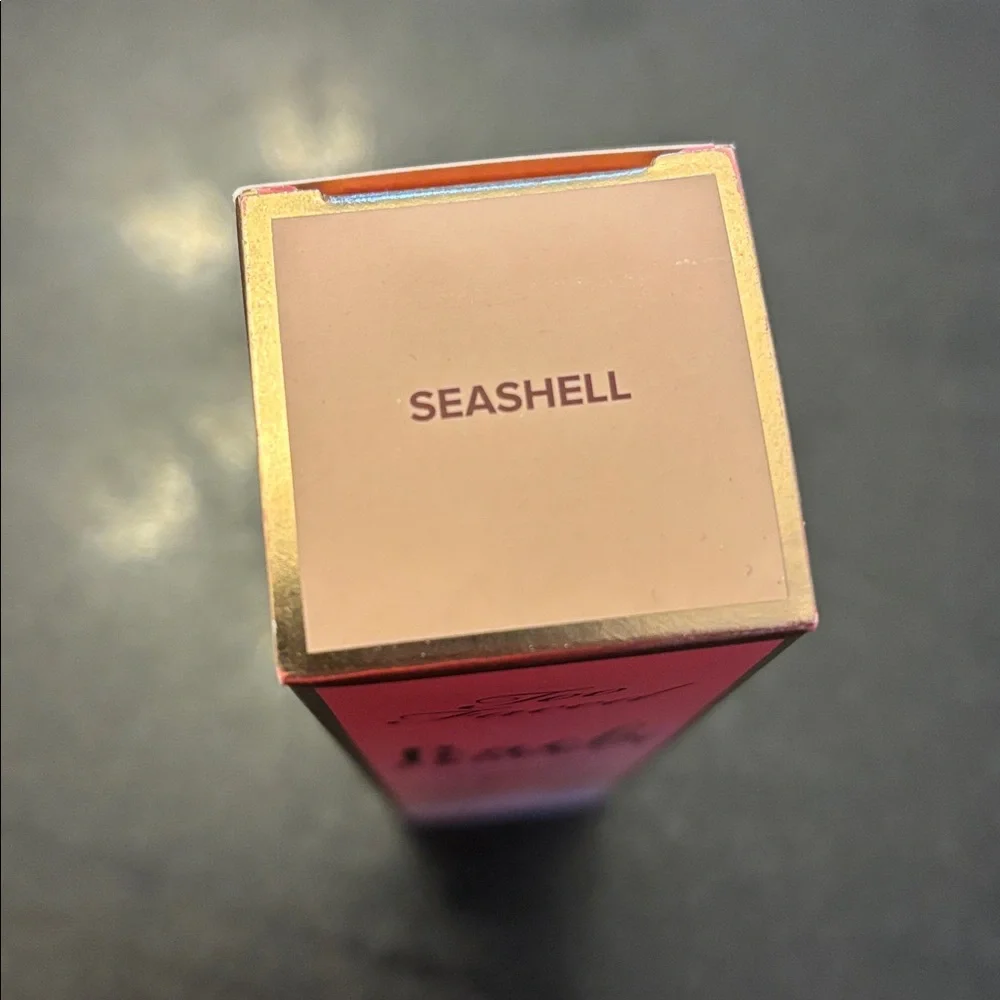 Too Faced Peach Perfect Comfort Matte Foundation in seashell